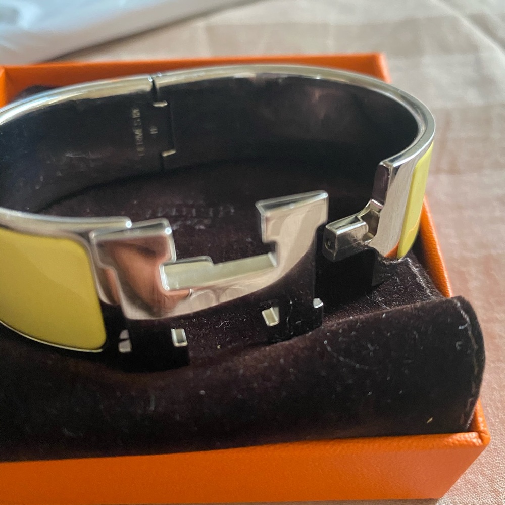Hermès Clic Clac H bracelet